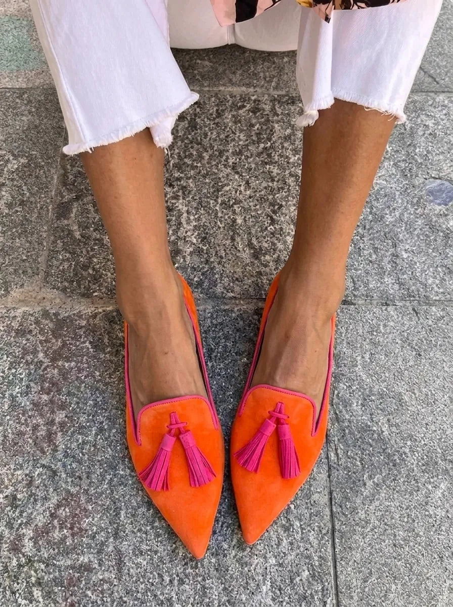 LOAFER WITH ELEGANT TASSeLS