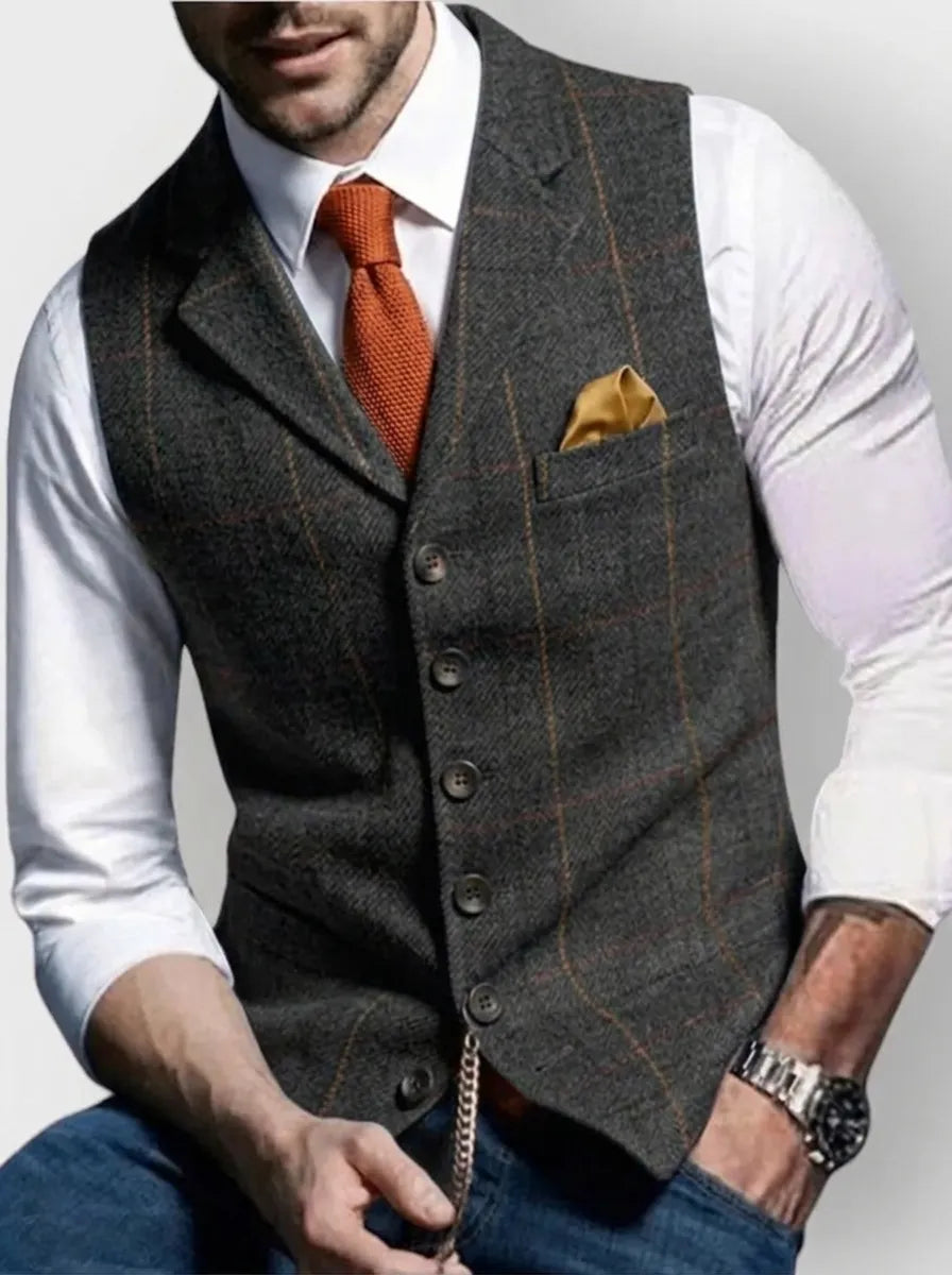 Linus - Elegant and Versatile Vest