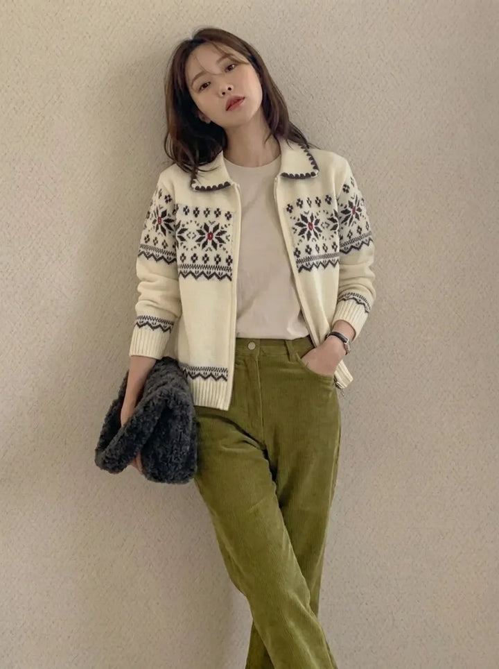 Cair | Wool Sweater with Button Placket