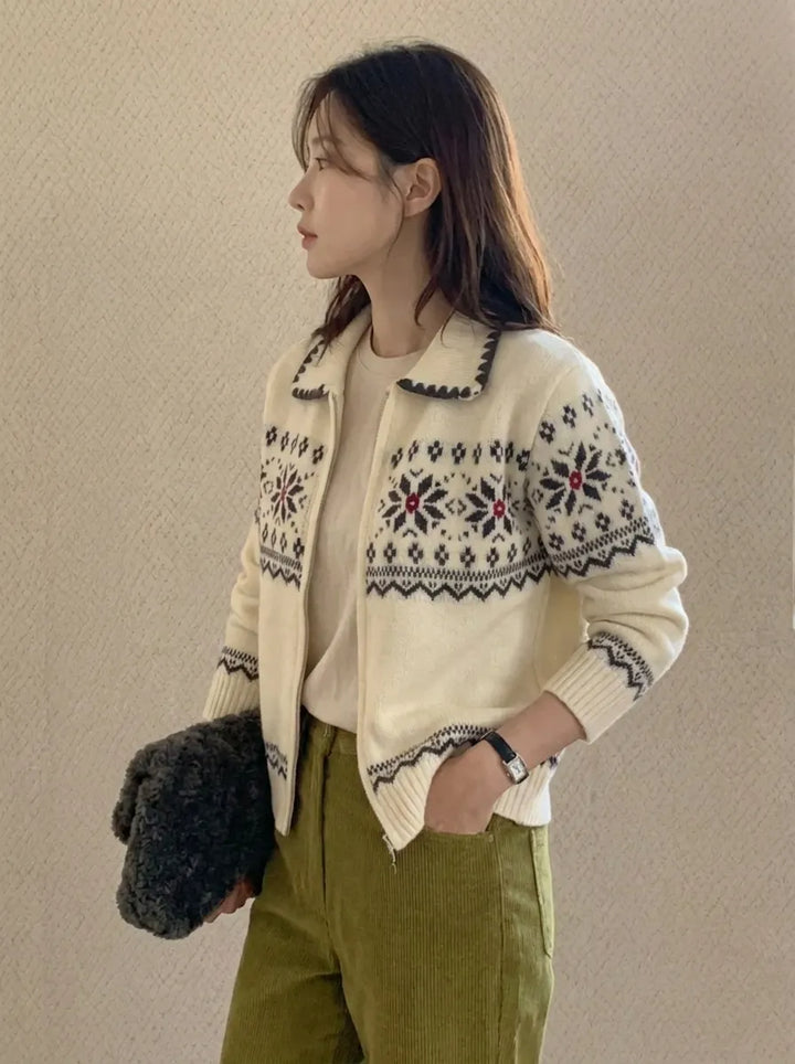 Cair | Wool Sweater with Button Placket