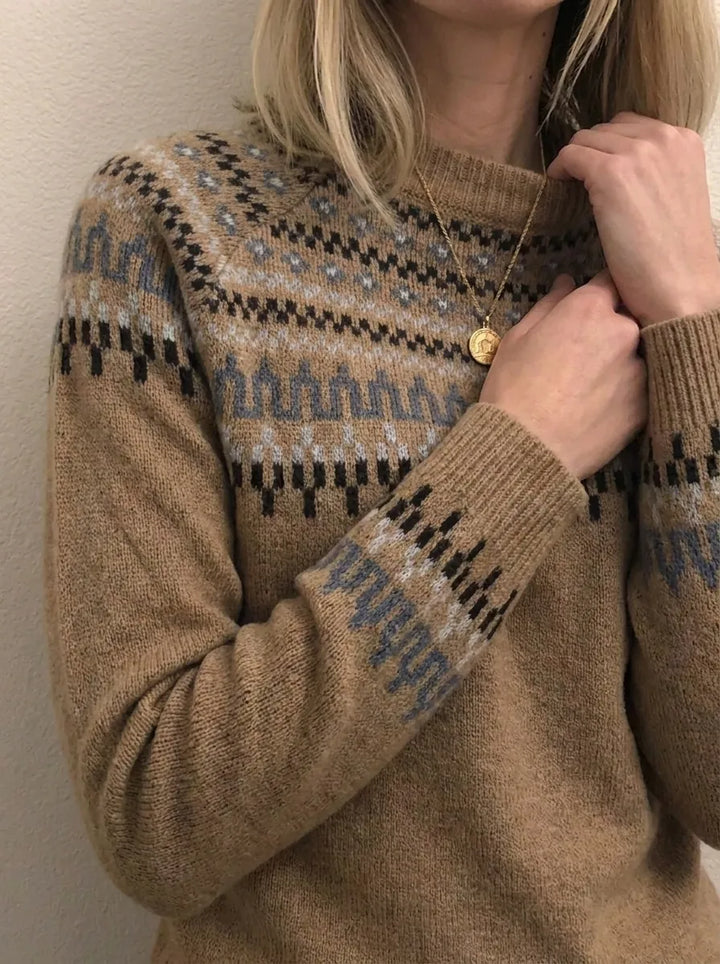 Mie | Retro Chic Sweater