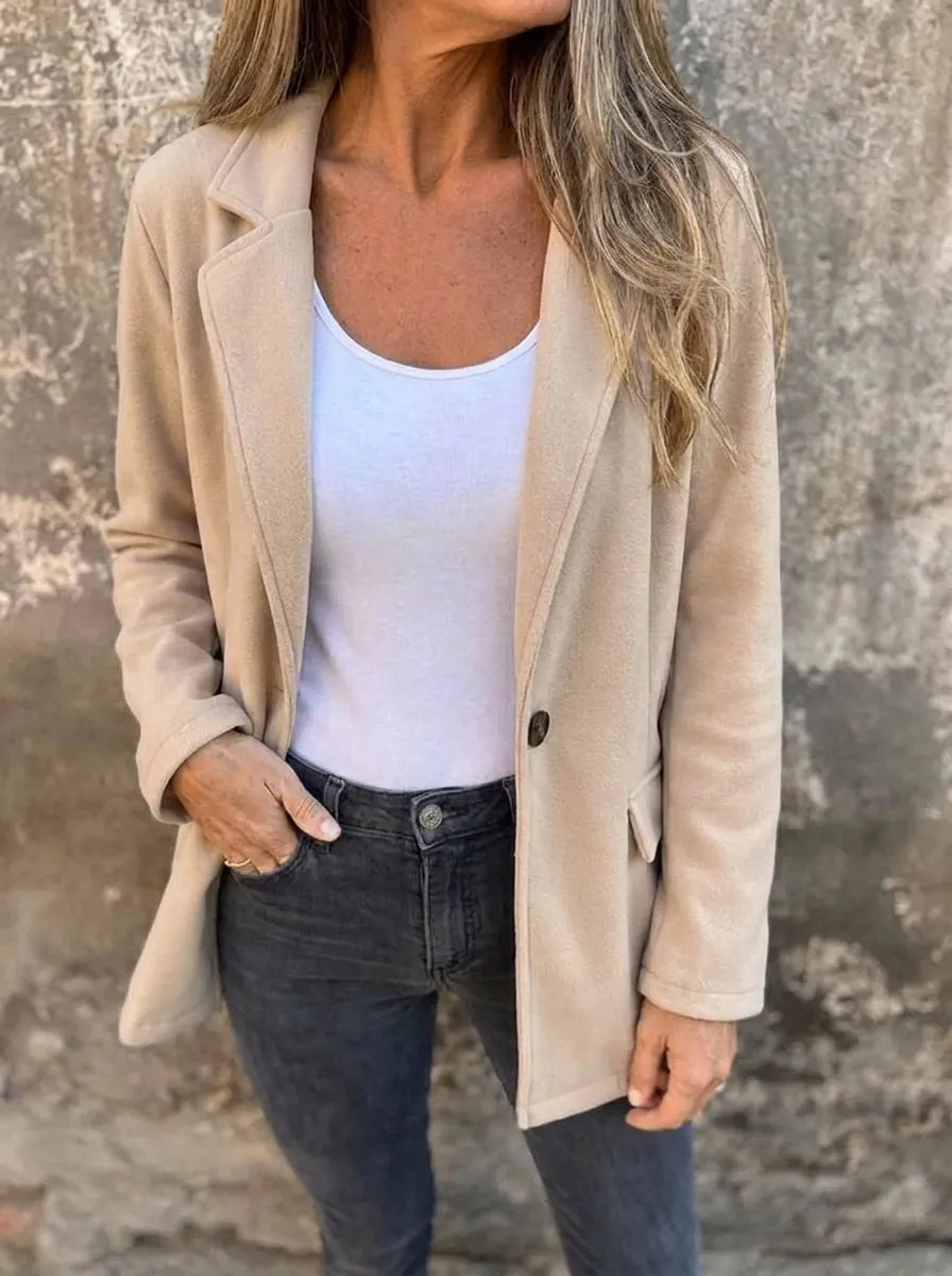 Lina - Classic Blazer with Effortless Elegance