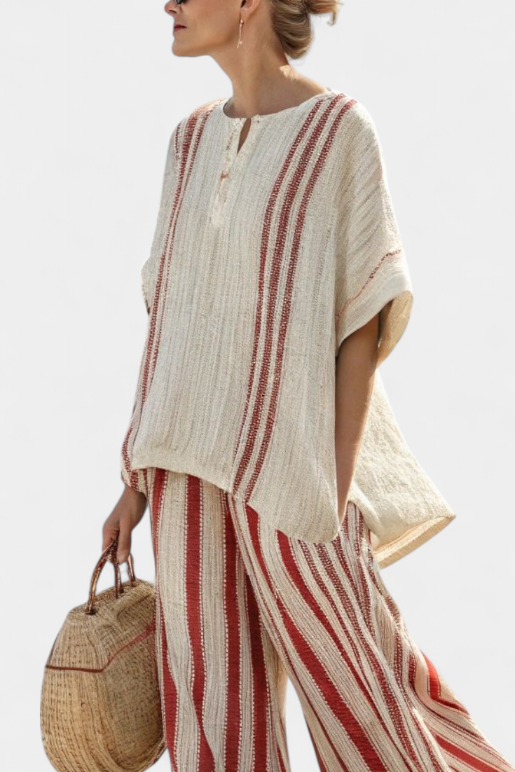 Mirella – structured red striped blouse and linen trousers
