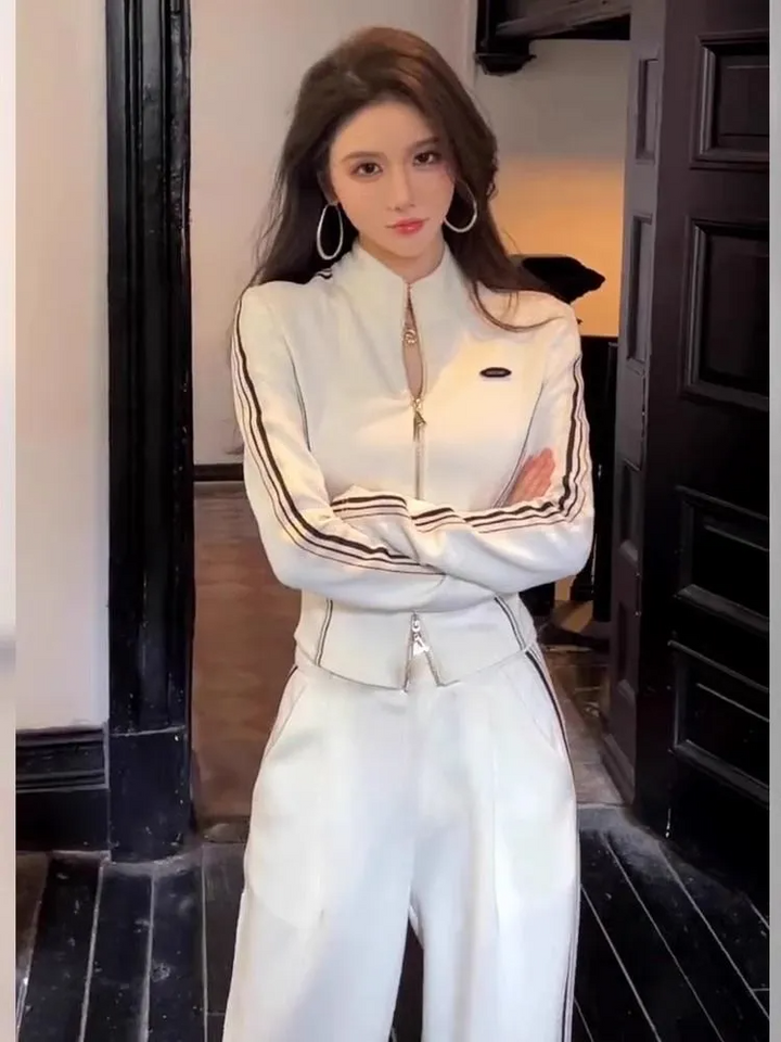 White wide-leg zip-up set with stand-up collar