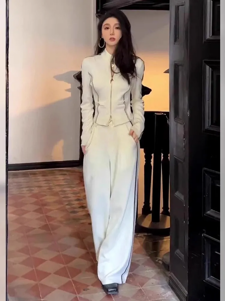 White wide-leg zip-up set with stand-up collar