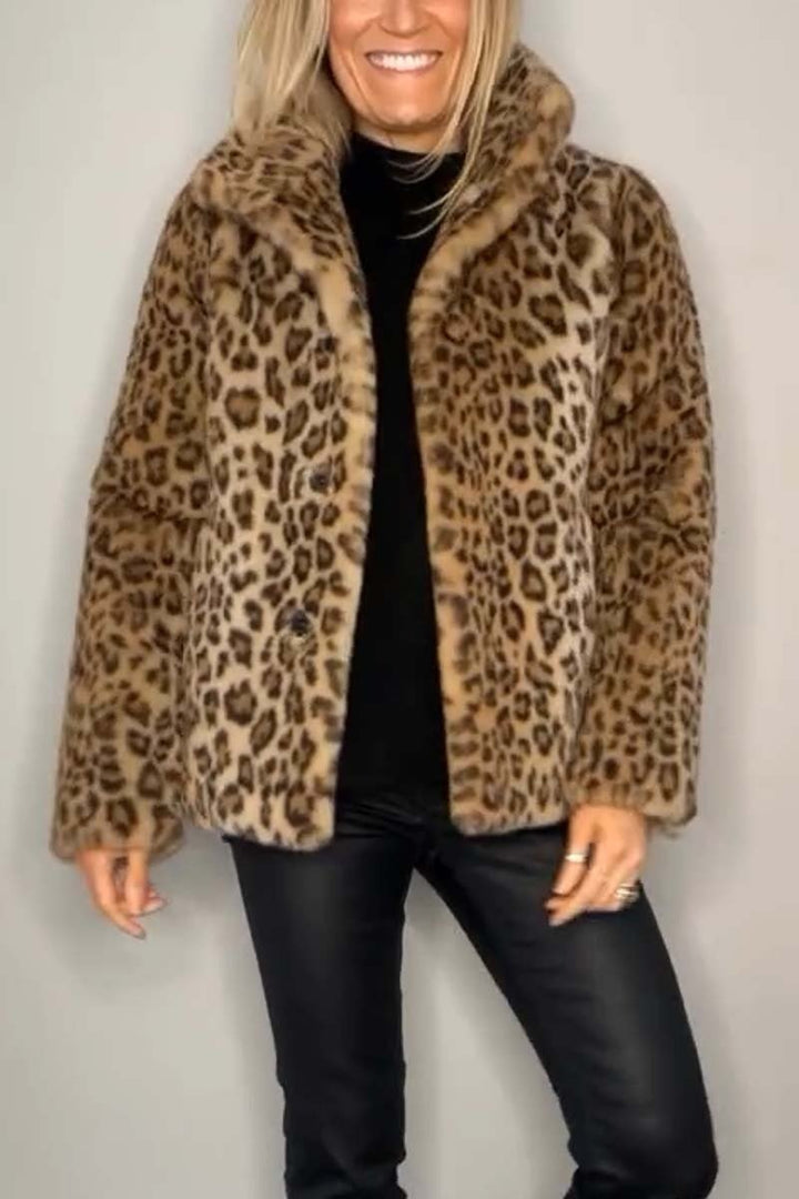 Valentina - Classic Women's Winter Coat With Leopard Print