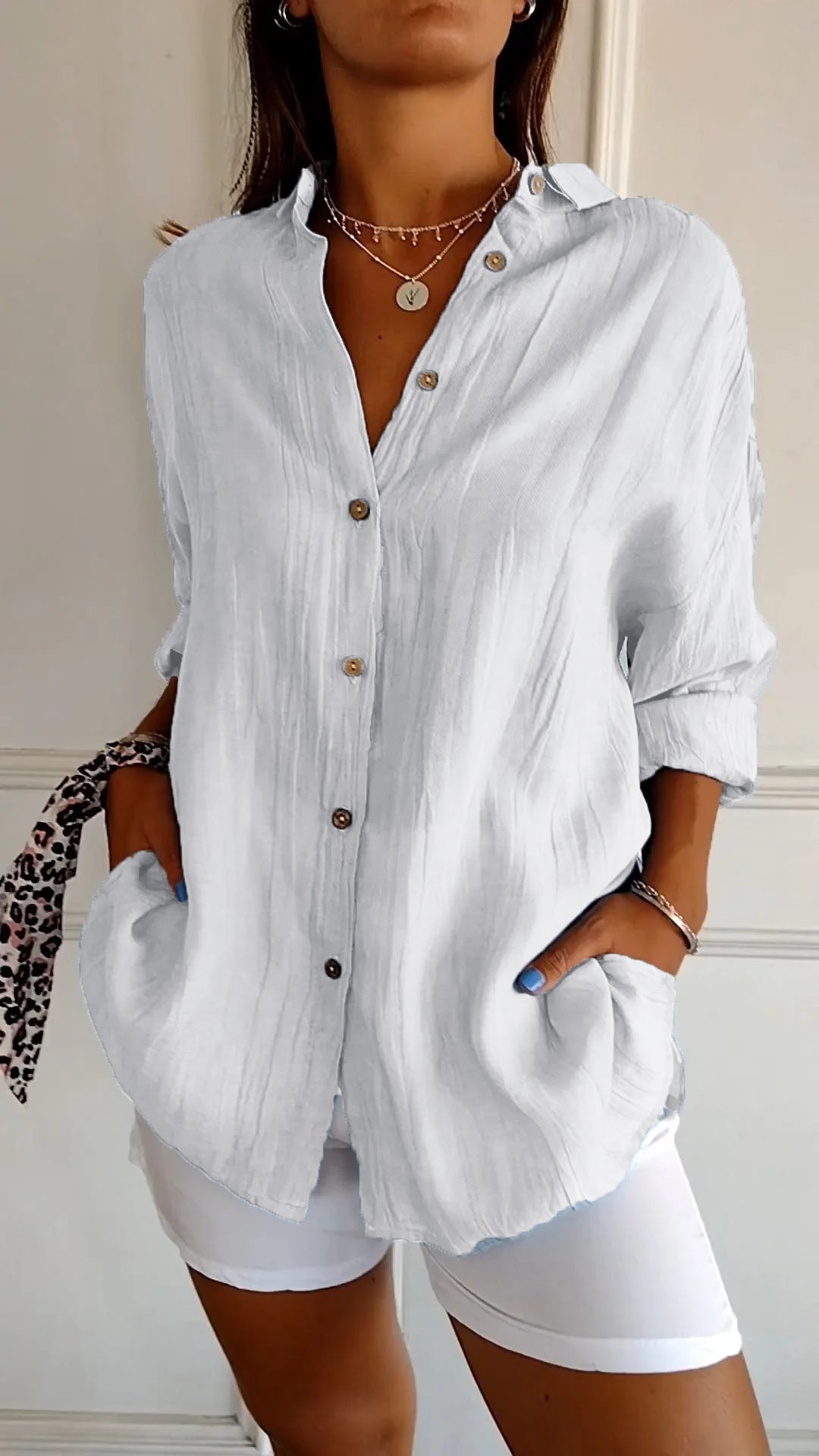 Saskia | Elegant Women's Shirt
