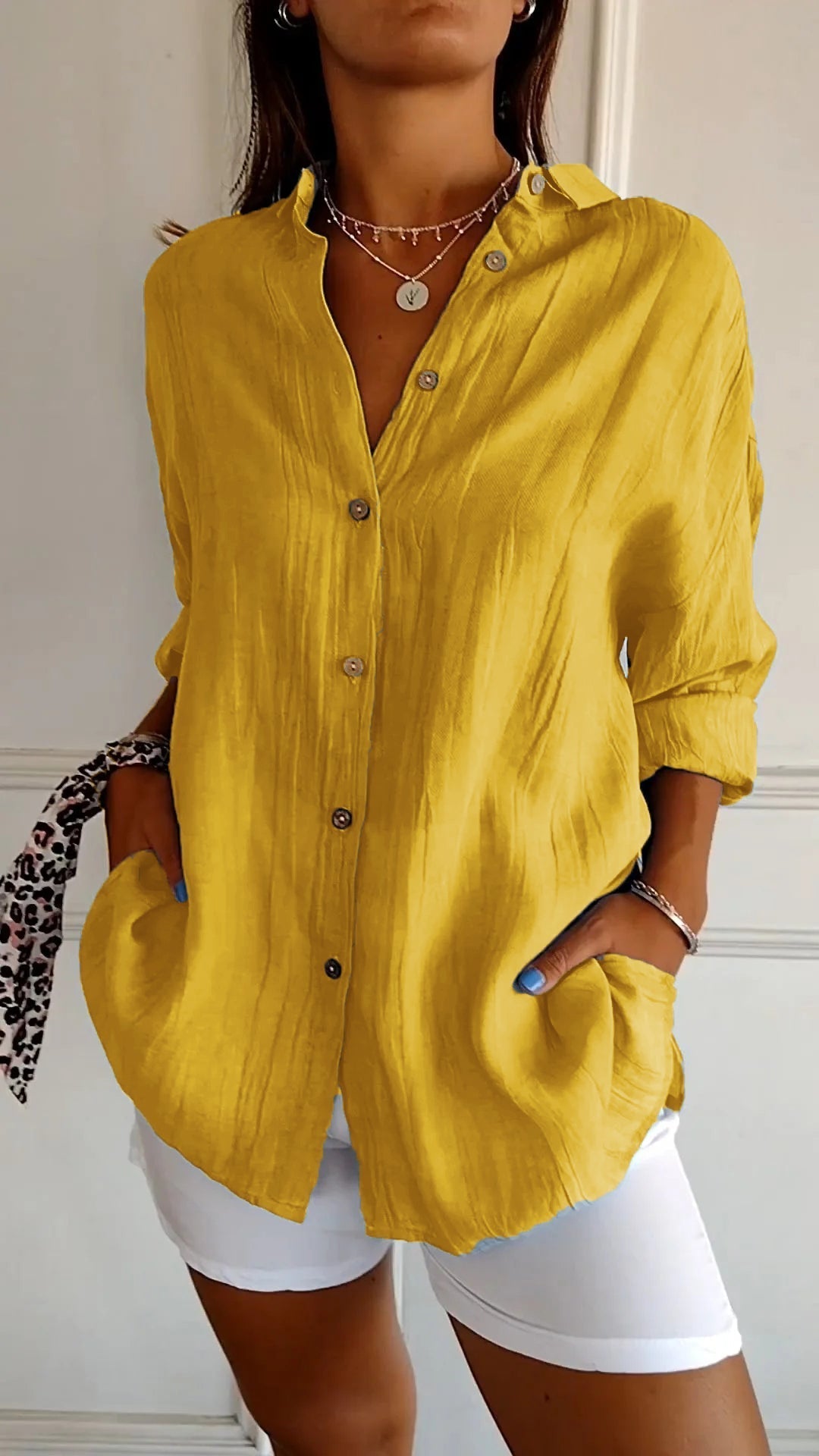 Saskia | Elegant Women's Shirt