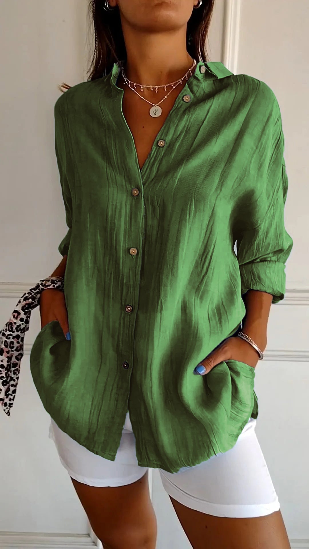 Saskia | Elegant Women's Shirt