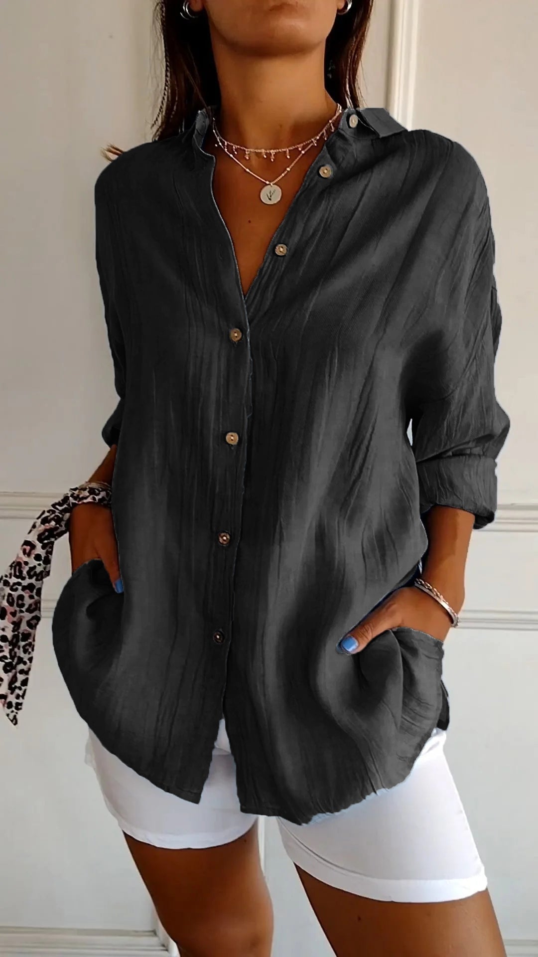 Saskia | Elegant Women's Shirt
