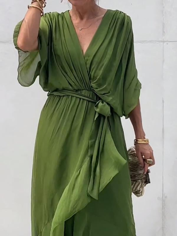 Fiorella - Elegant V-Neck Dress
