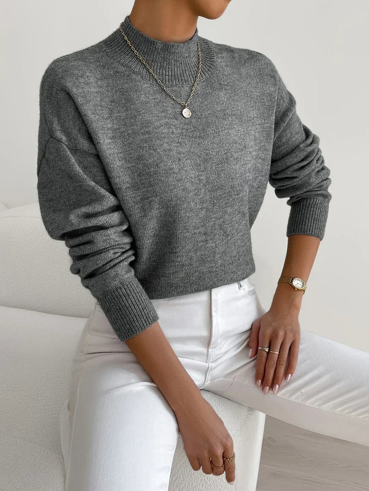 Donna™ – Classic Turtleneck Sweater