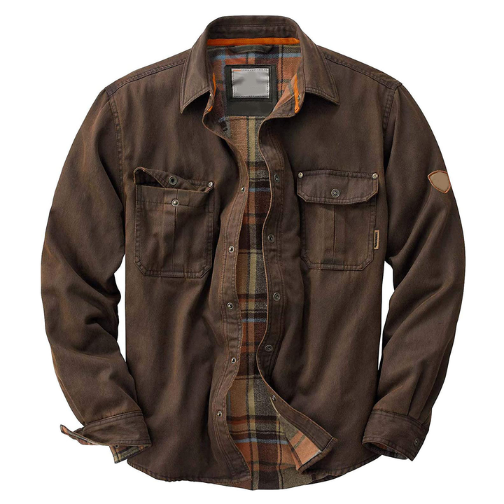 Men’s long-sleeve jacket with buttons and pockets