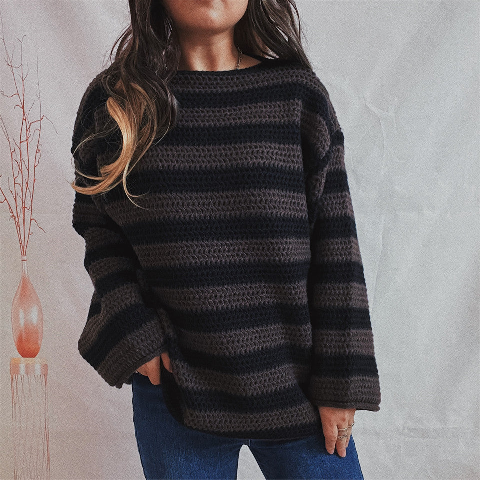 Women's striped pullover with a crew neck and long sleeves
