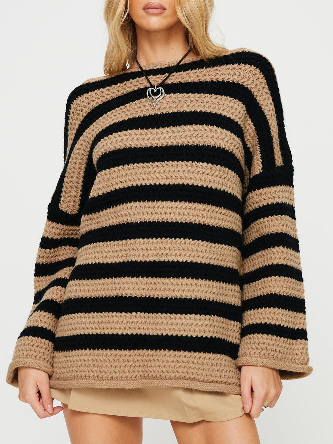 Women's striped pullover with a crew neck and long sleeves