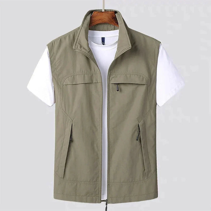 Men’s vest with pockets