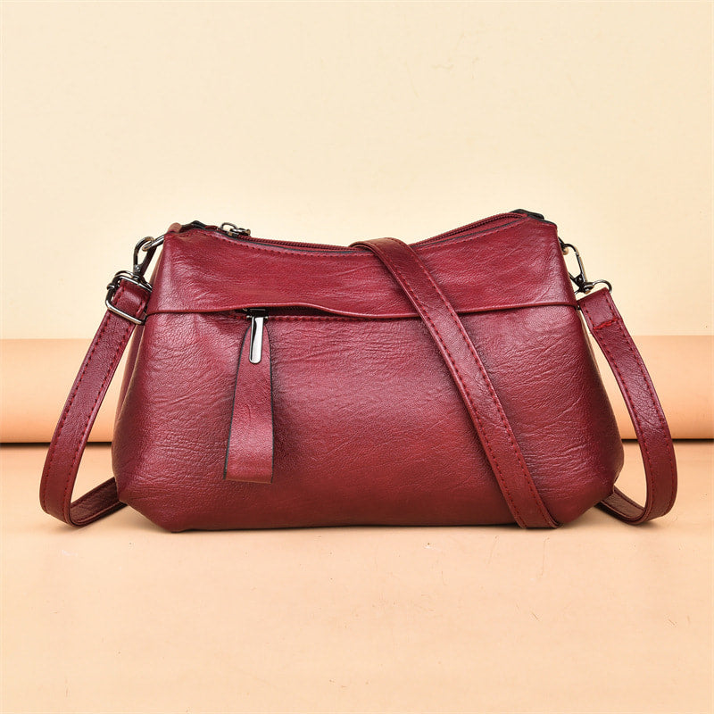 Hallgerd | Elegant Shoulder Bag with Timeless Style