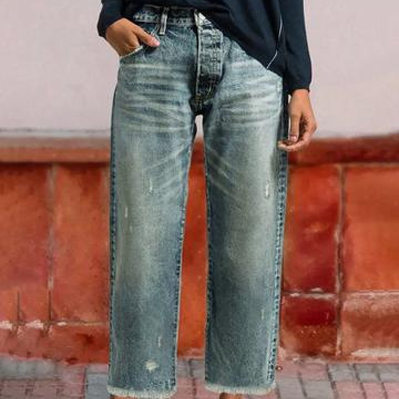 Retro Short Straight Jeans for Women