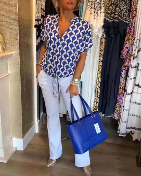 Bella™ - Casual V-Neck Print Top