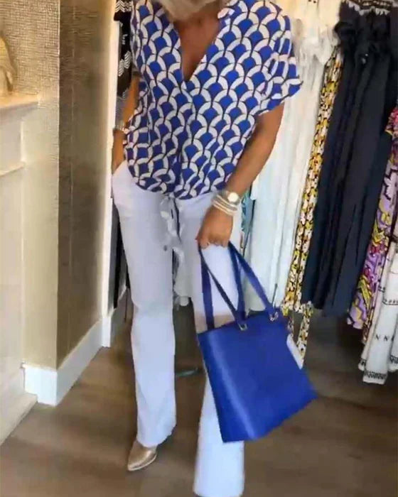 Bella™ - Casual V-Neck Print Top
