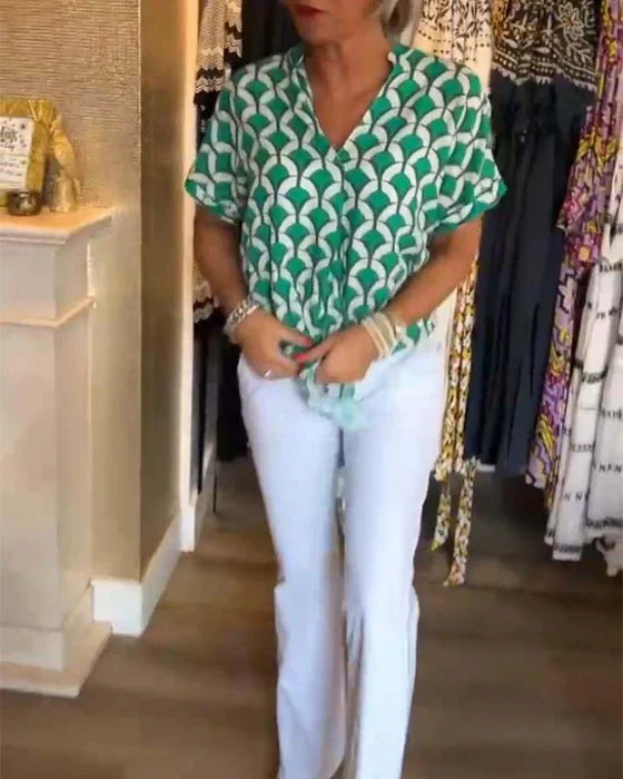 Bella™ - Casual V-Neck Print Top
