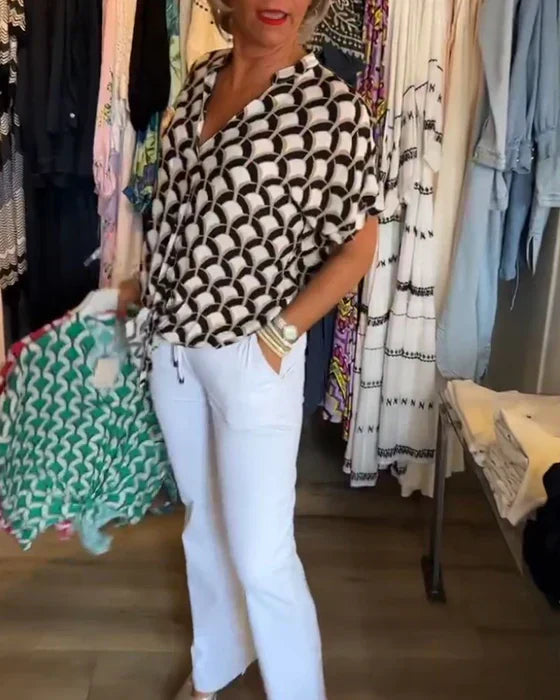 Bella™ - Casual V-Neck Print Top