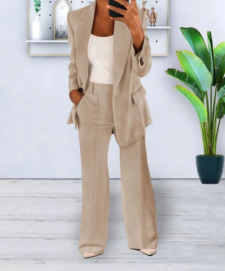 Vittoria - Casual women's suit