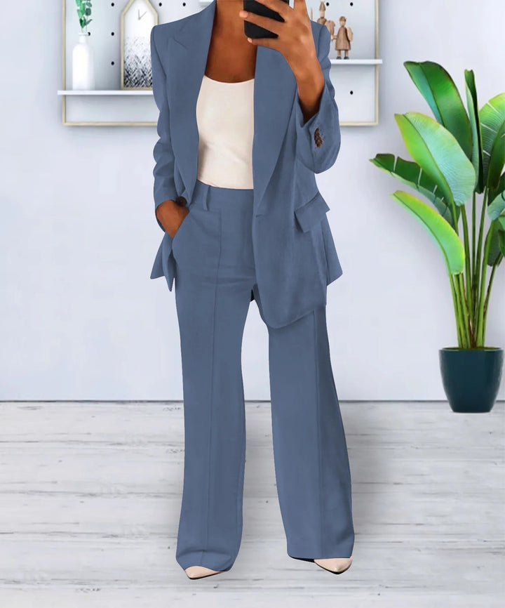 Vittoria - Casual women's suit