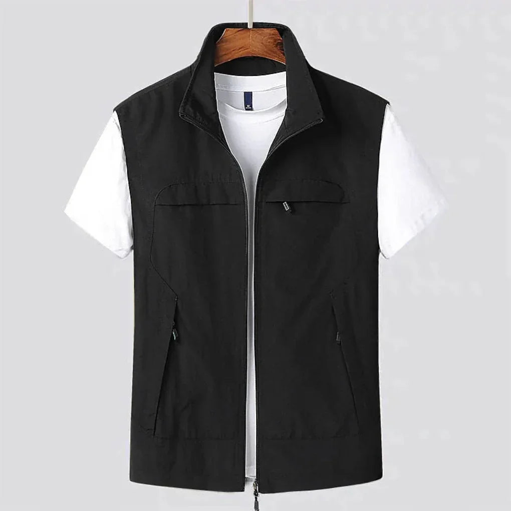 Men’s vest with pockets